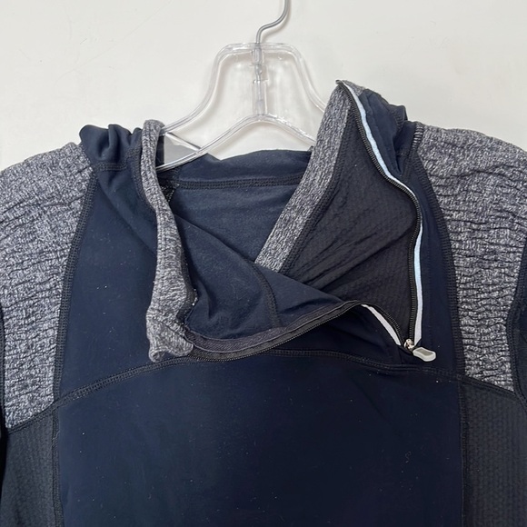 LULULEMON hoodie in black and gray size 8 - Picture 2 of 6